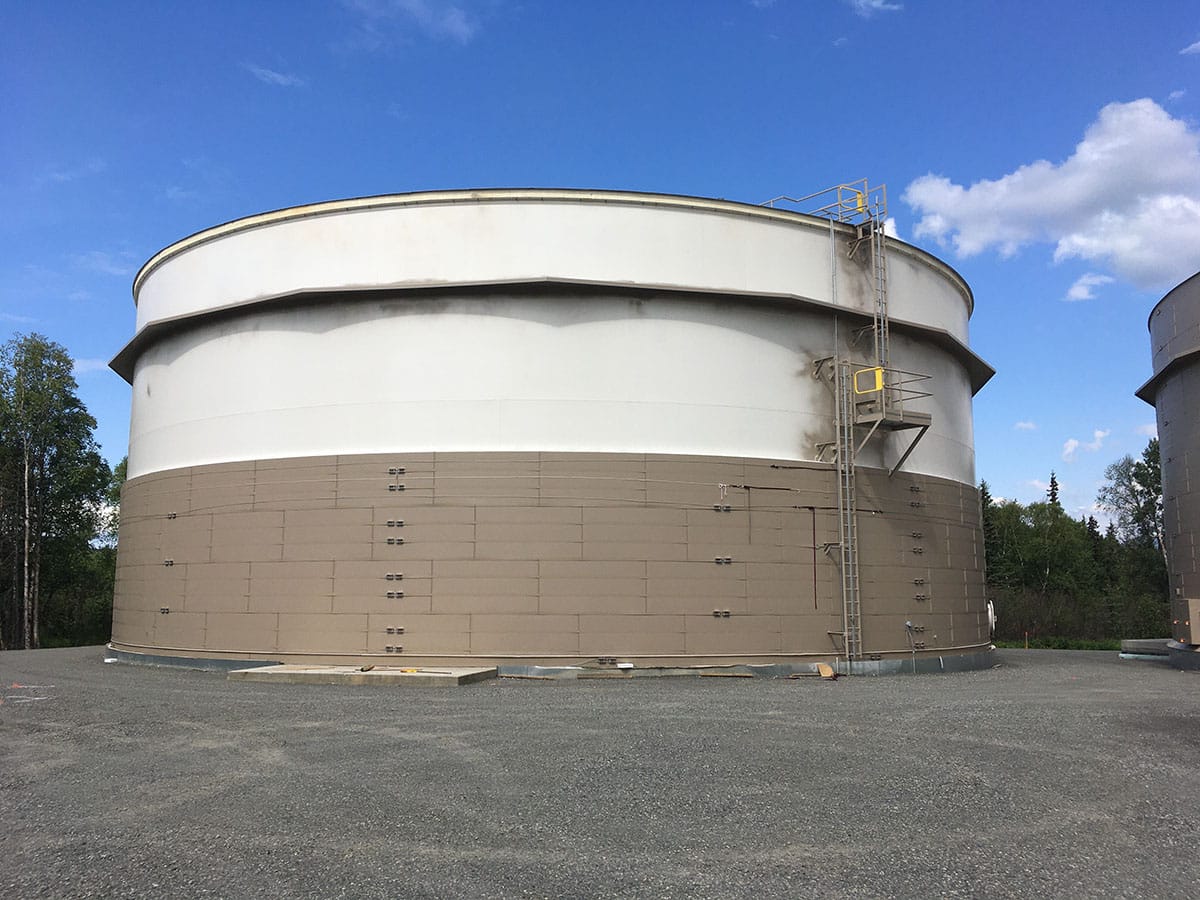 Water storage tank